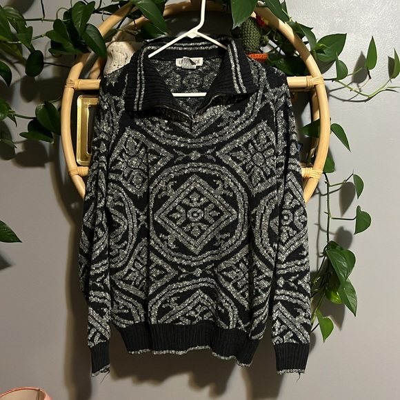 Patterned Grey and Black Quarter Zip Sweater - Picture 3 of 7